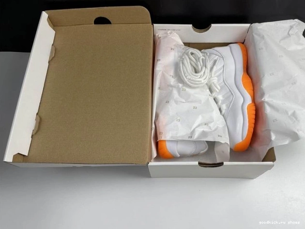 11 AH7860-139 RETRO LOW CITRUS AIR JORDAN BRIGHT 0818
